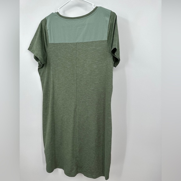 COLUMBIA Women’s Large Active Dress Pullover Omni-Shade Mossy Green - Picture 4 of 4